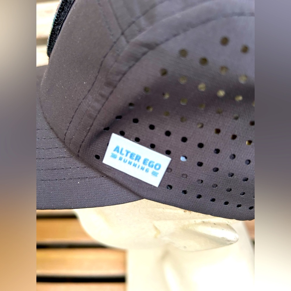 ALTER EGO RUNNERS CAP - Picture 5 of 8